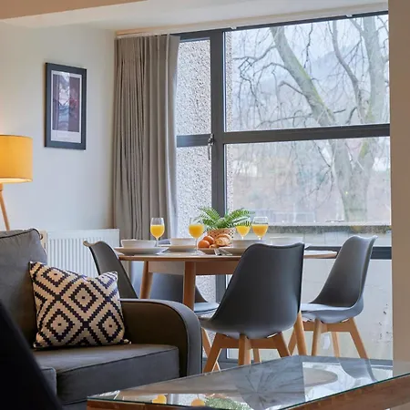 Riverside Park 2 * ケズィック